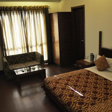 Hari'S Court Inns & Hotels New Delhi Exterior photo