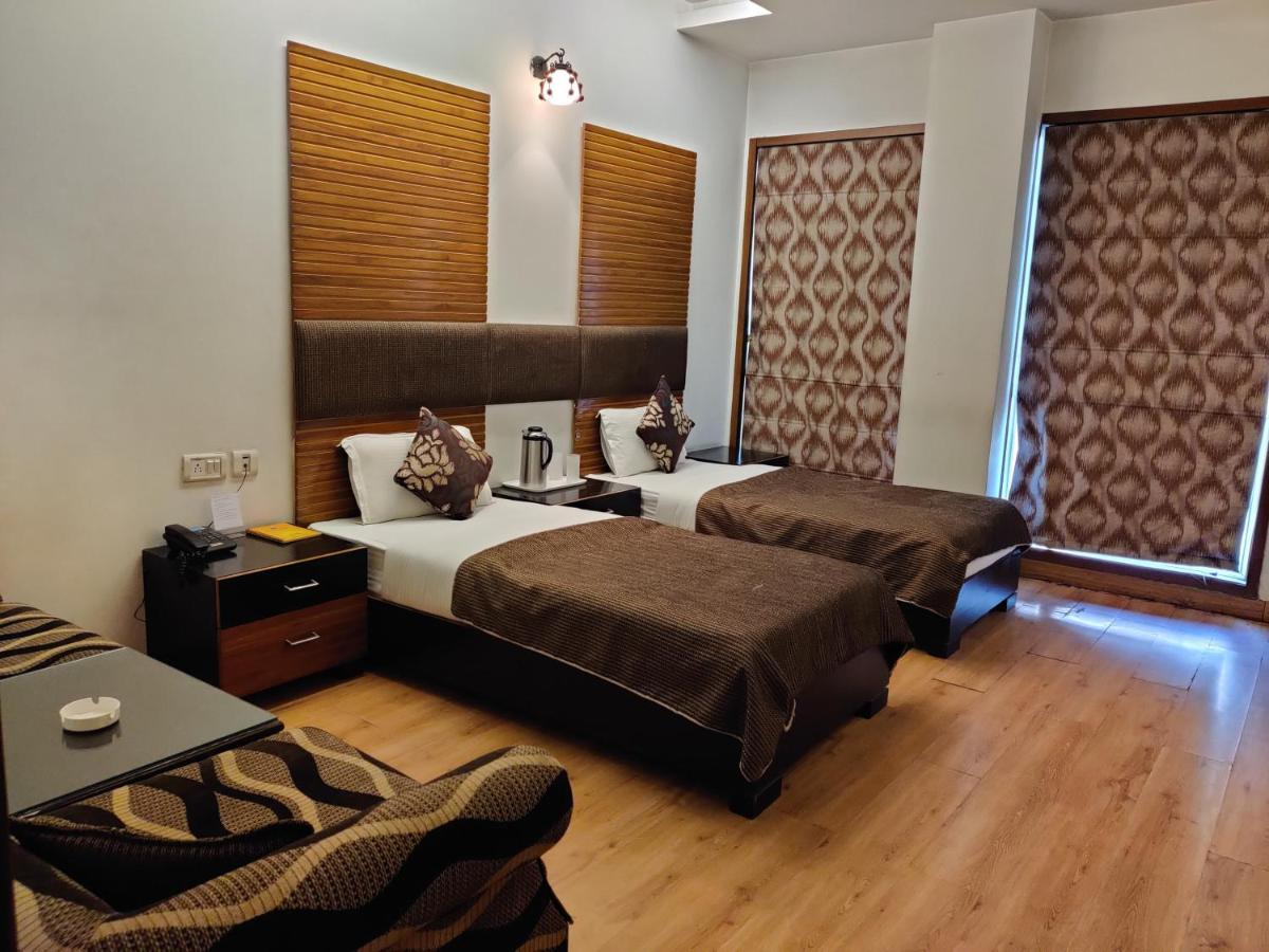 Hari'S Court Inns & Hotels New Delhi Exterior photo